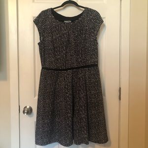 Elle Mini Black Textured Dress